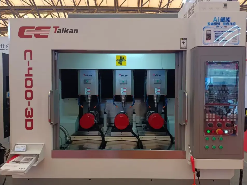 C-400-3D Engraving Center
