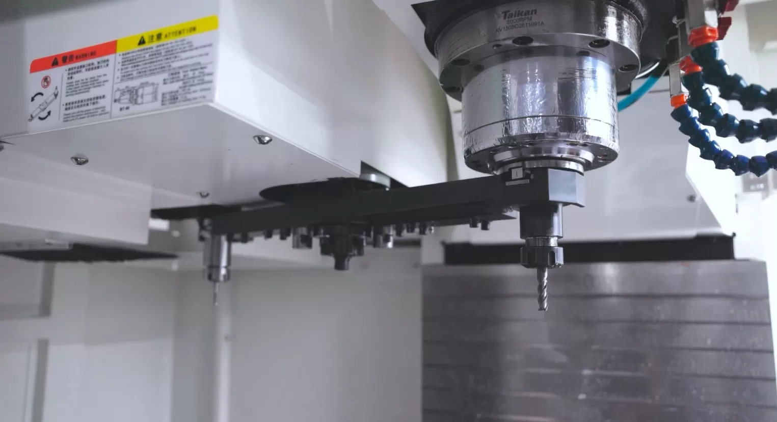 BBT40 12000 RPM Direct Drive Spindle on Taikan T-V856S.jpg BBT40 12000 RPM Direct Drive Spindle on Taikan T-V856S.jpg