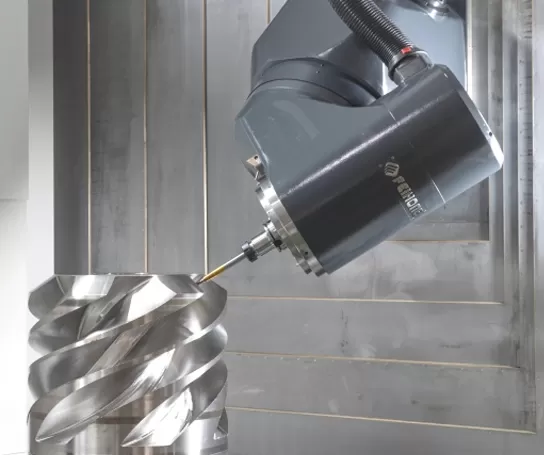 เครื่องจักรกลซีเอ็นซี5แกน