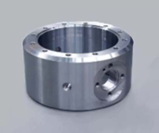 เครื่องกลึงแนวนอน CNC