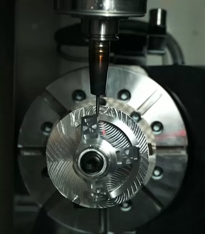 ส่วนประกอบหลักที่มีประสิทธิภาพสูง | เพิ่มประสิทธิภาพและความแม่นยำ